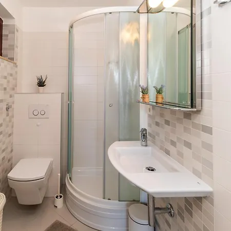 Διαμέρισμα Biserka 2 With Stunning Sea View