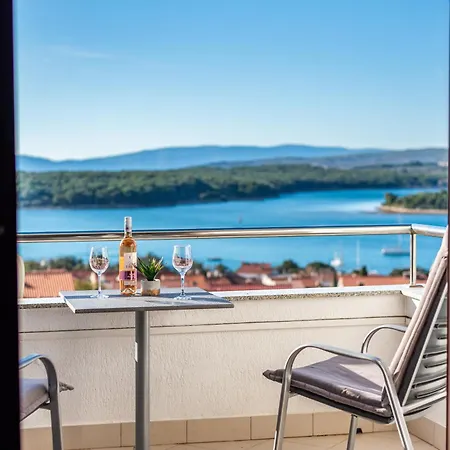 Biserka 2 With Stunning Sea View Διαμέρισμα *