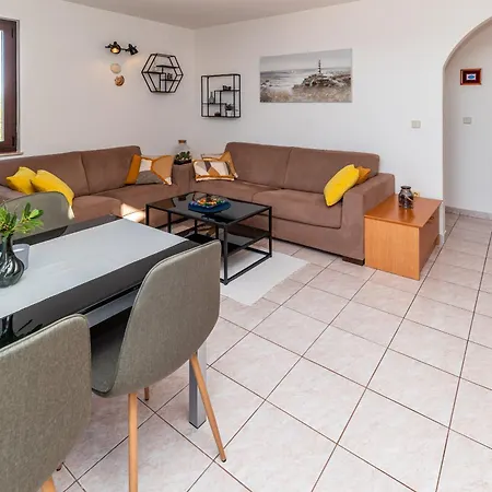 Apartmán Biserka 2 With Stunning Sea View Punat